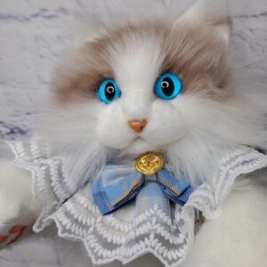 (Back Pack) Plush Cat with Blue Bow